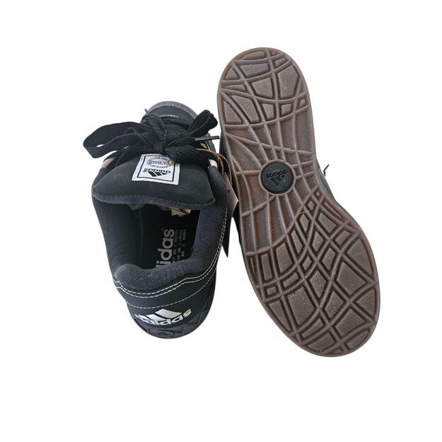 Adidas Adimatic  40 size 3